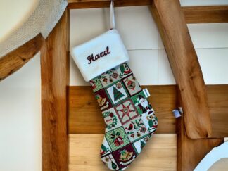 Nikolausstiefel mit Namen personalisiert aus einem Patchworkmuster