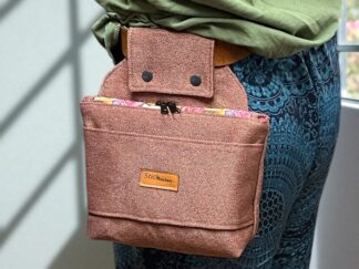 Gürteltasche Hüfttasche Pflegetasche Gassitasche brombeere
