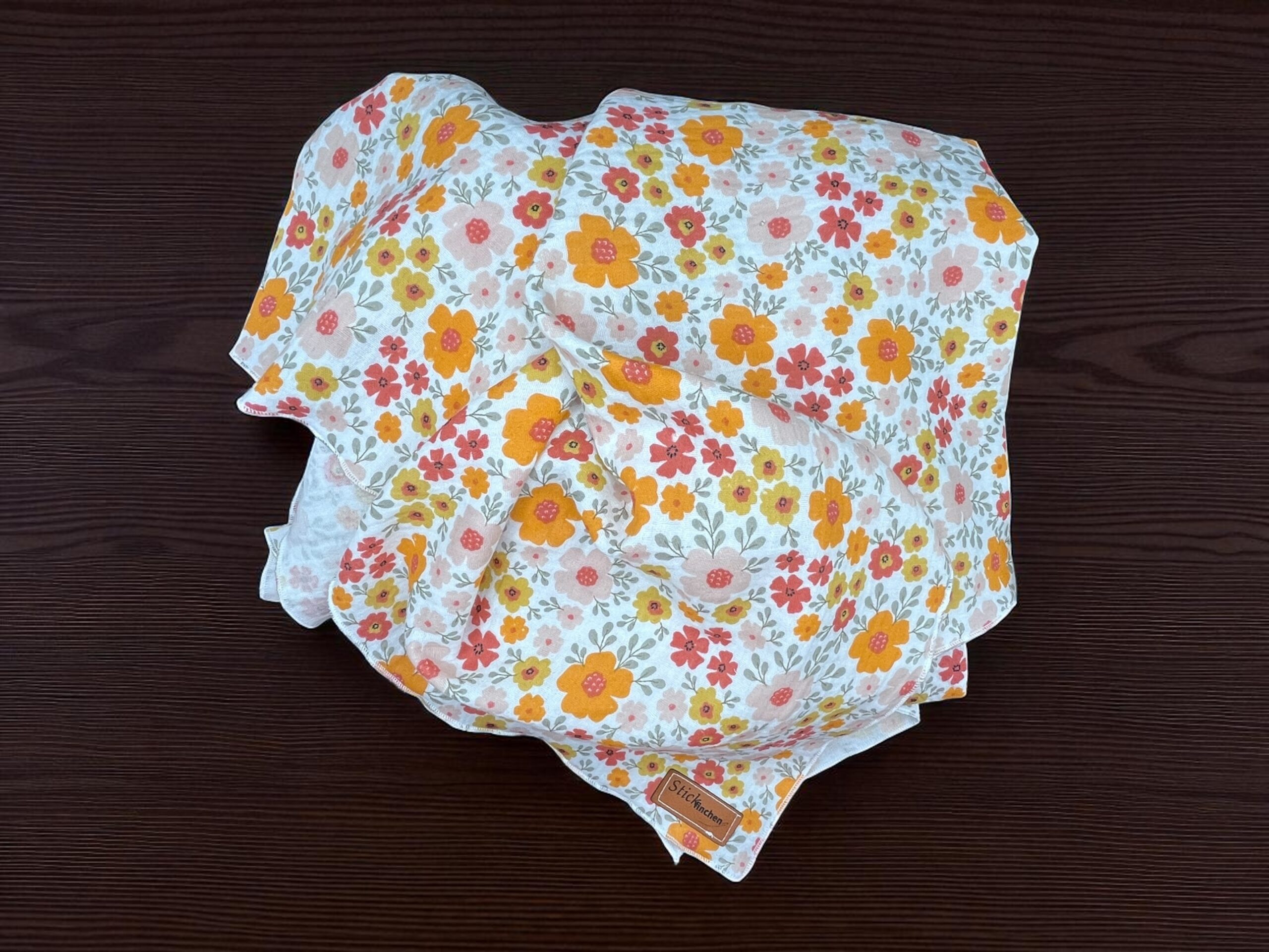 Musselintuch Blumen von Stickfinchen in 2 verschiedenen Größen