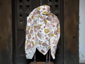 Musselintuch Blumen von Stickfinchen in 2 verschiedenen Größen