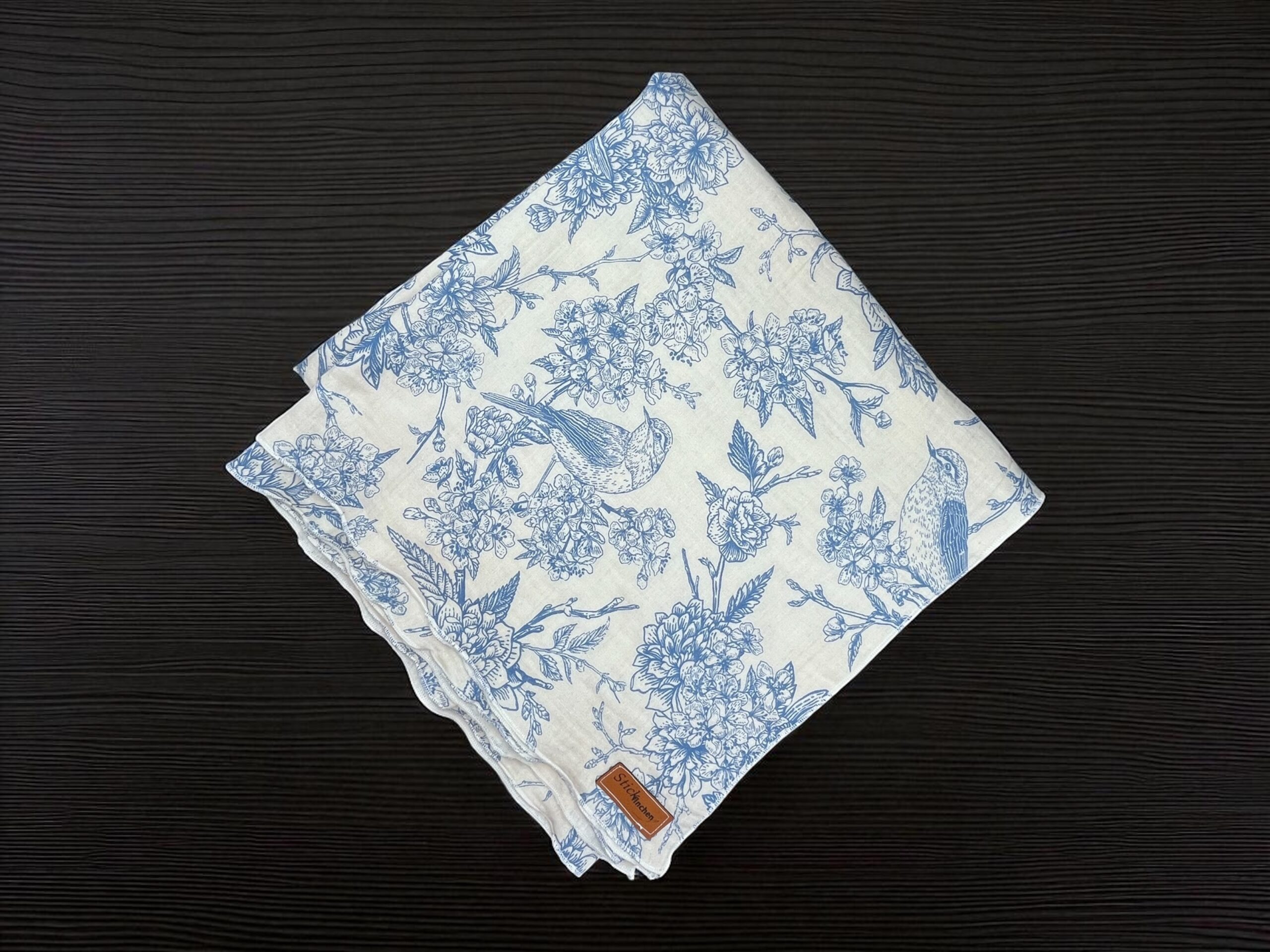 Musselintuch Blumen von Stickfinchen in 2 verschiedenen Größen