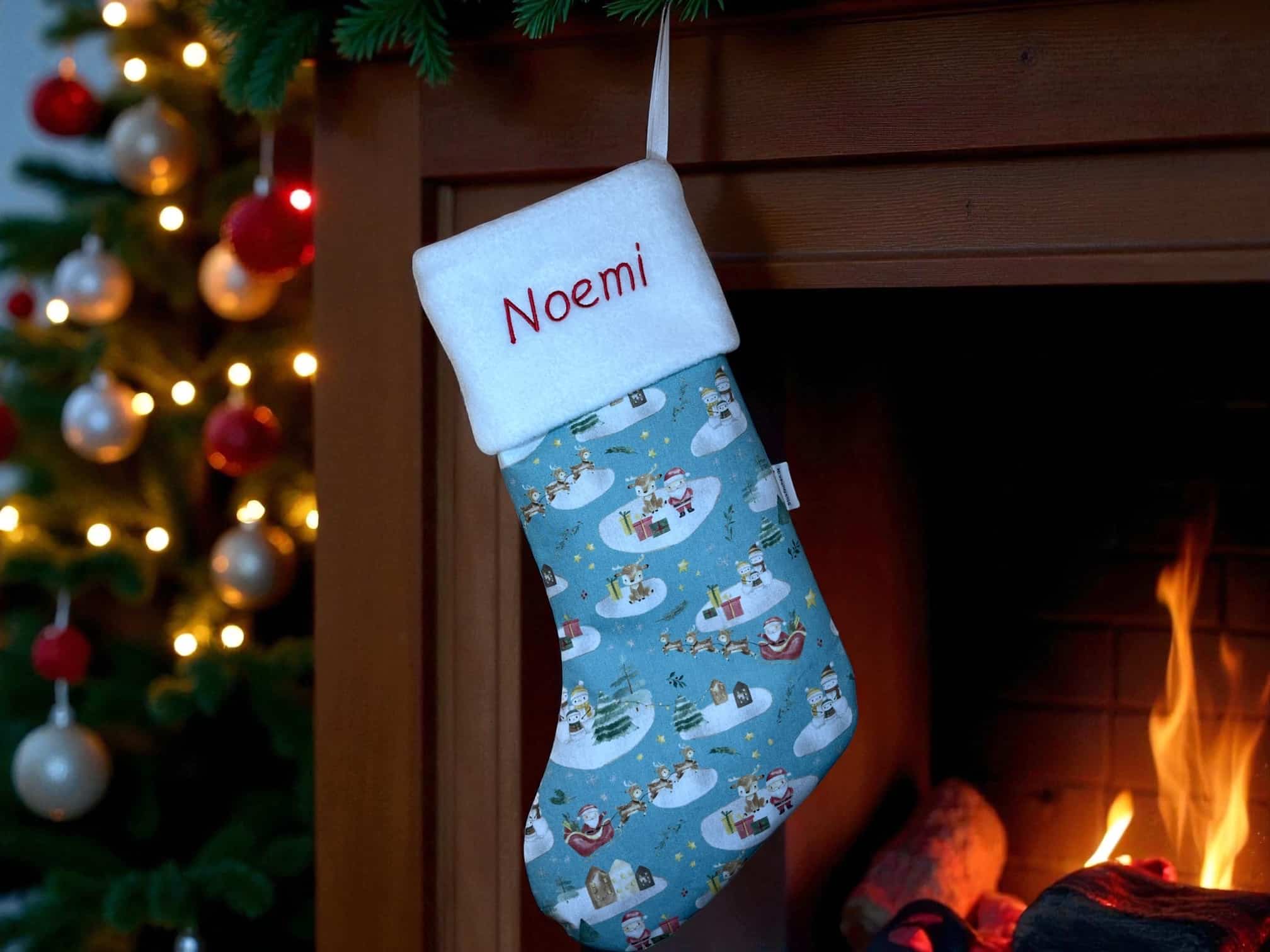 Nikolausstiefel mit Namen bestickt