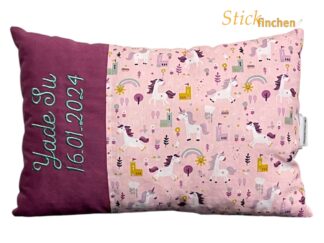 Babykissen Einhorn mit Namen und Datum von Stickfinchen