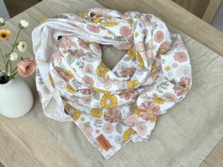 Musselintuch Blumen Herbst von Stickfinchen in 2 verschiedenen Größen