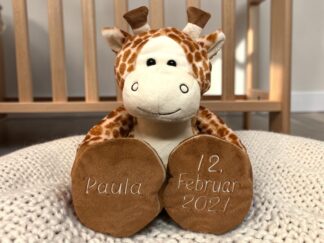 Kuscheltier Giraffe mit Namen bestickt
