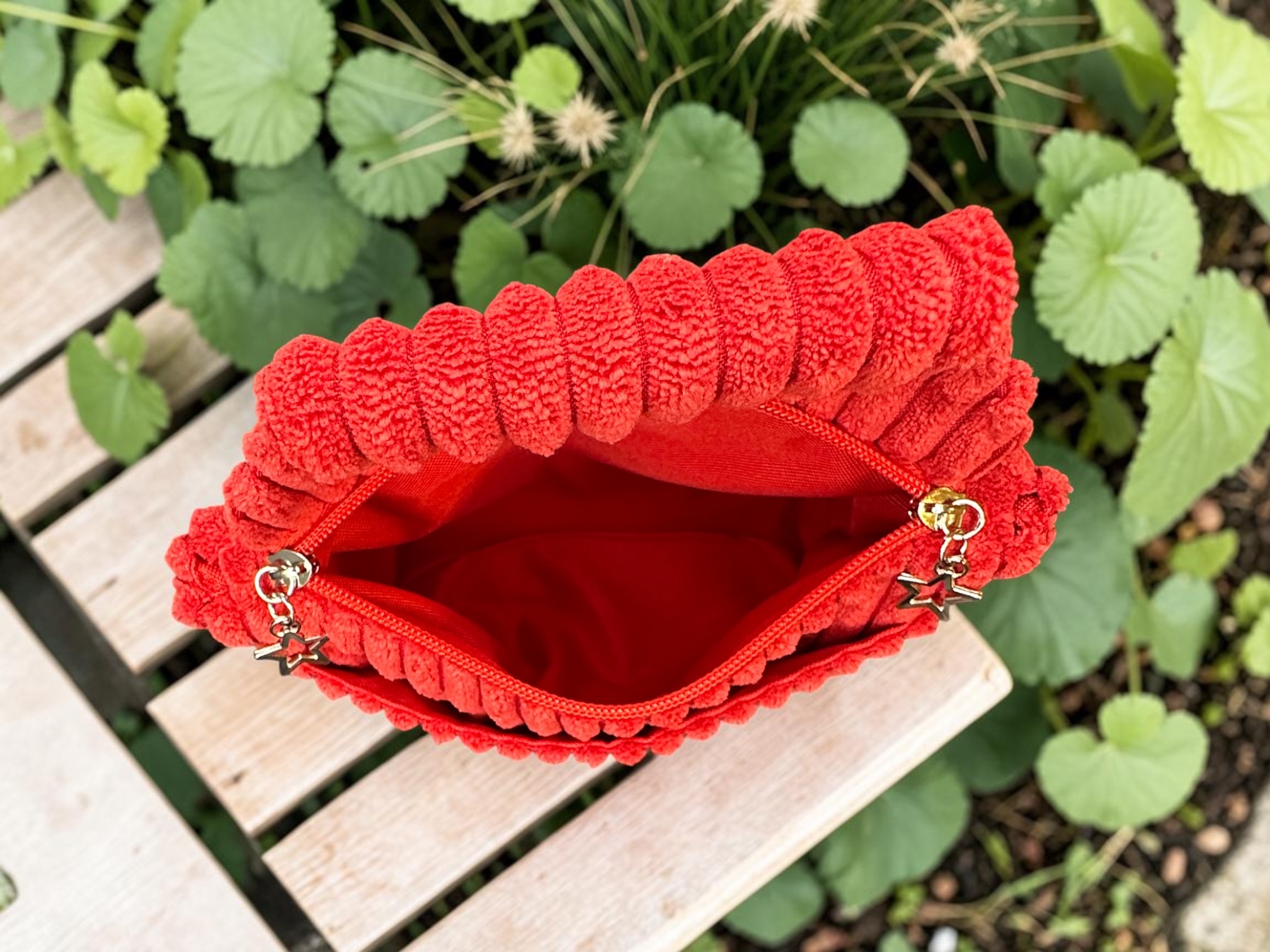 rote Gürteltasche aus Breitcord